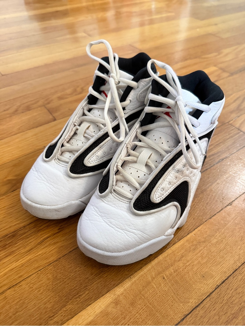 Air Jordan OG Retro White Women’s Mid-Top Athletic Size 6 133000 106